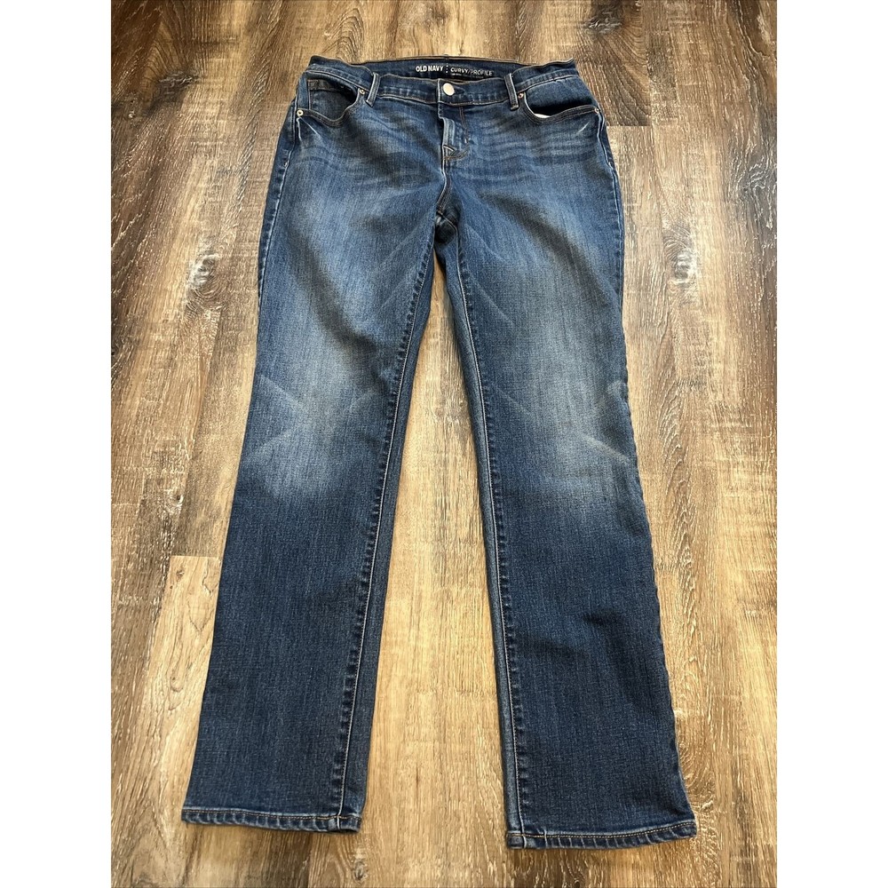 Old Navy curvy profile 6 short whiskered denim jeans Mid Rise Straight